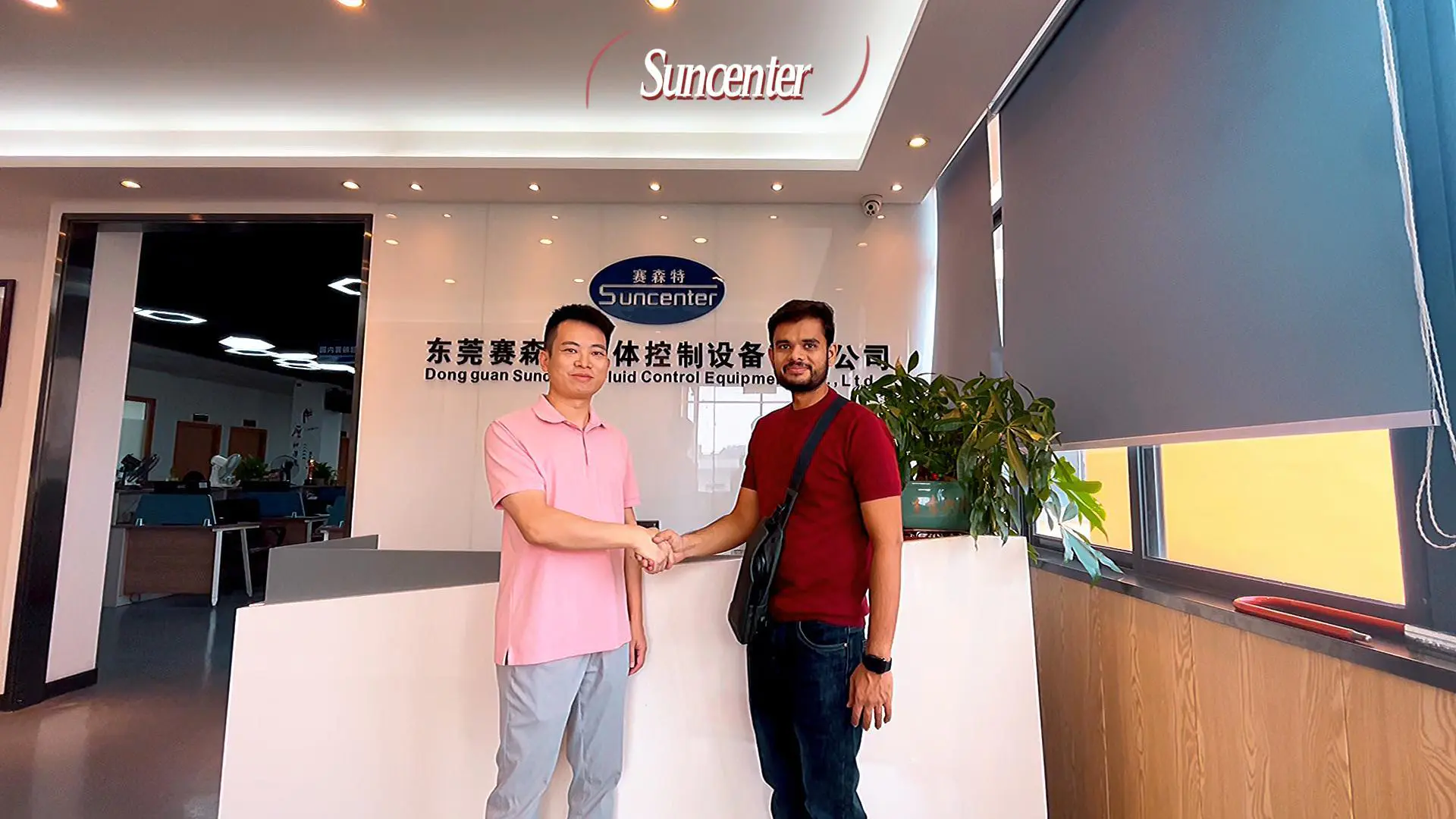 Indian client visited Suncenter factory-20231106