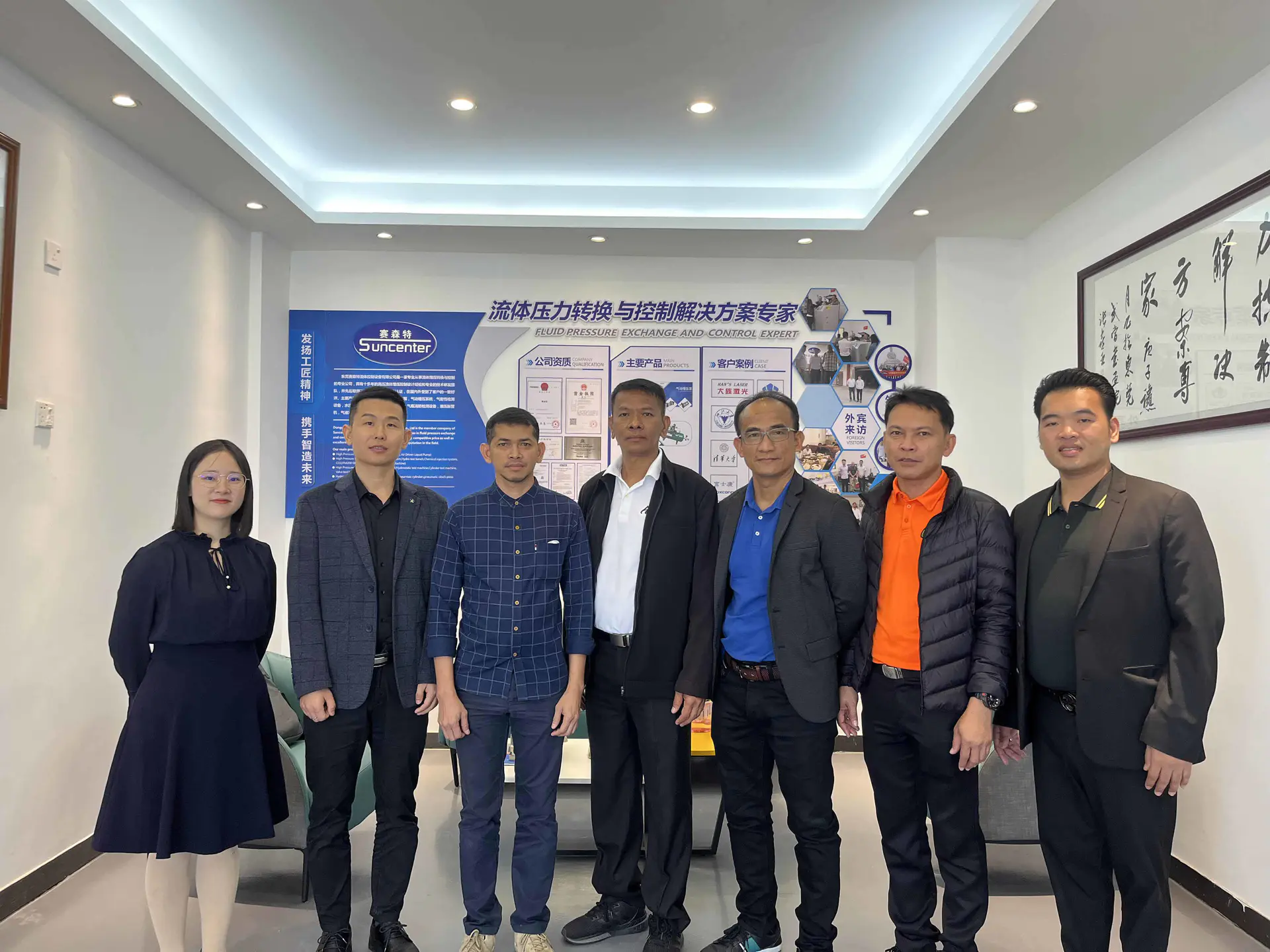 Thailand client visited Suncenter factory-20231113